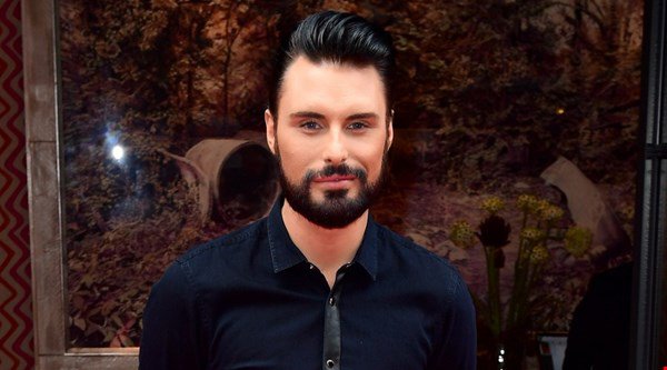 Rylan Clark-Neal got stuck in a lift for nearly an HOUR and shared the ordeal in a hilarious series of Twitter posts
