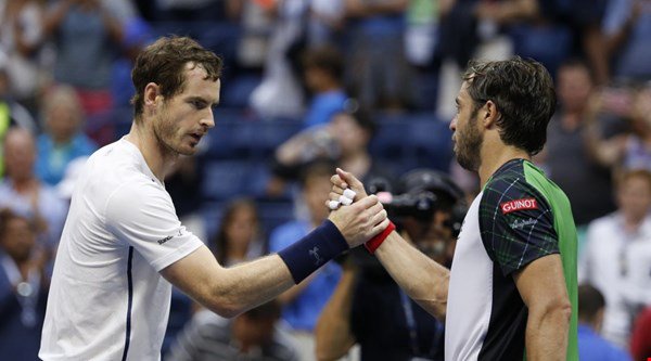Andy Murray happy with US Open win after early impatience against Paolo Lorenzi