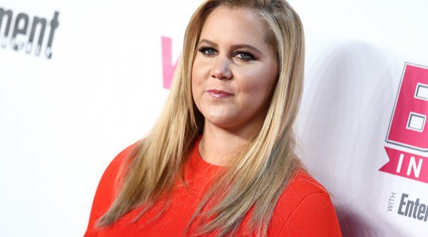 Amy Schumer documents battle with food poisoning on Instagram