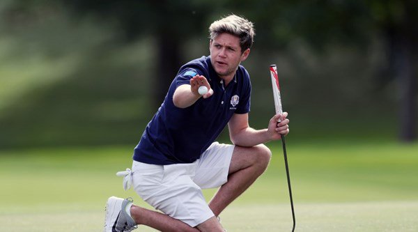 Just some candid photos of heartthrob Niall Horan playing golf at the celebrity Ryder Cup…