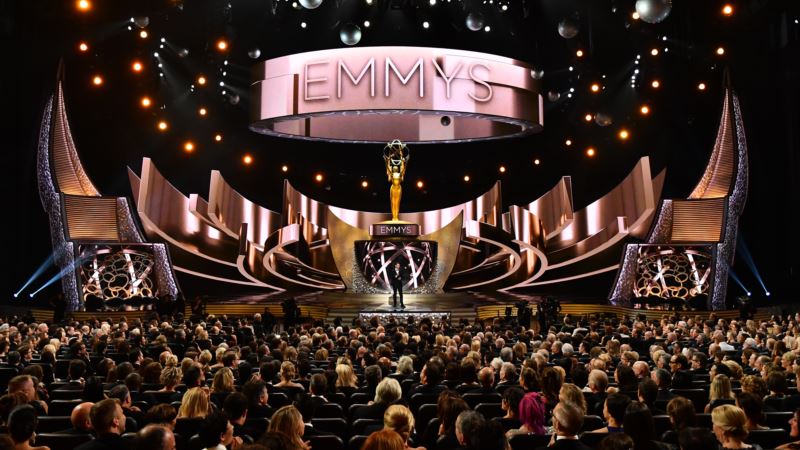 ‘Game of Thrones,’ ‘Veep’ Take Top Honors at Emmys