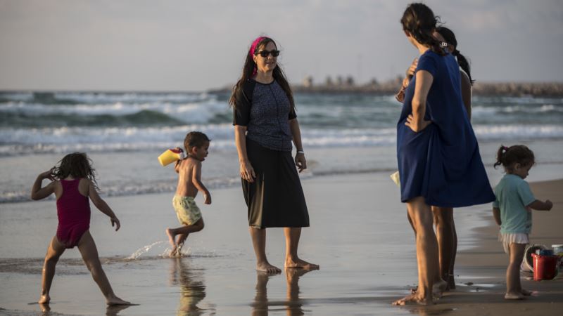 French Uproar Creates Opportunity for Israeli Burkini Makers