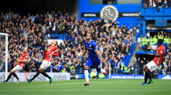 It took Chelsea less than a minute to score against Man United today and bus jokes were everywhere