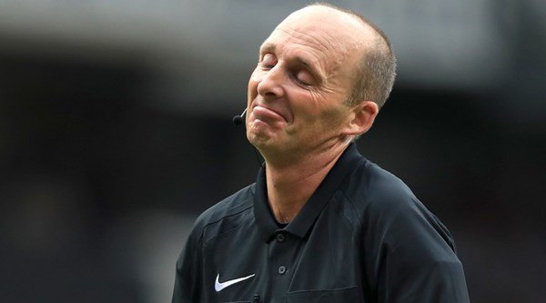 Mike Dean sniffing his fellow match official was surely the highlight of the Manchester derby