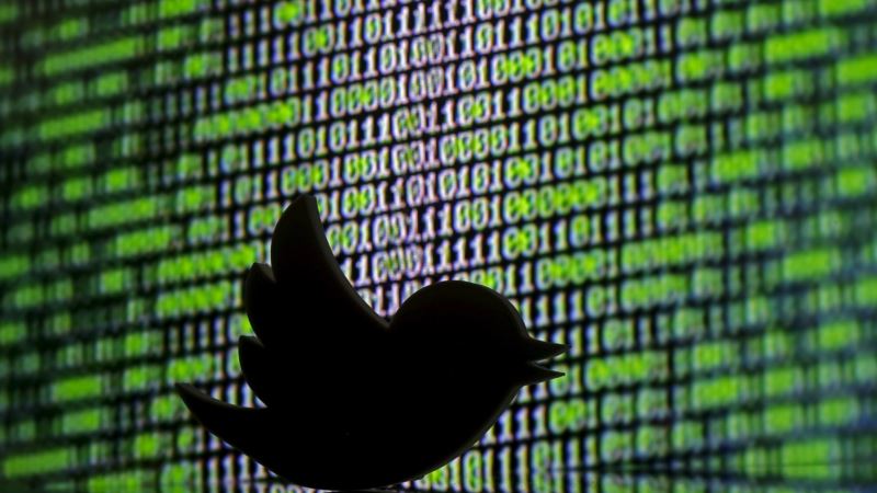 Twitter Drops 9 Percent After Report Google Will Not Bid