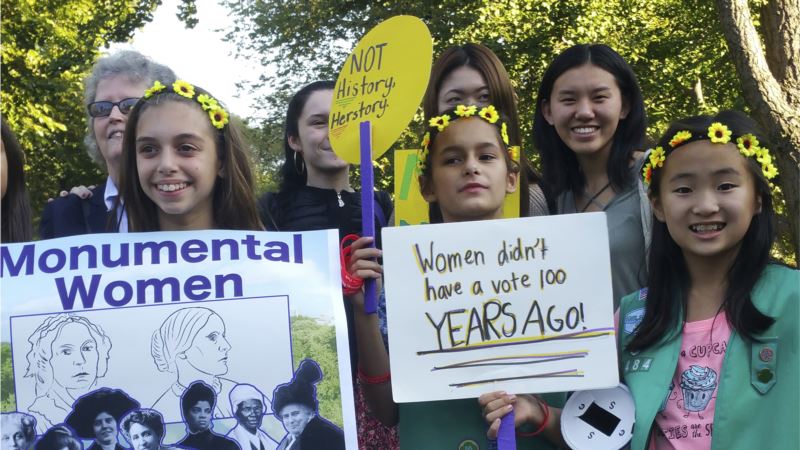 New York Girl Scouts Raise Money for Women’s Statue in Central Park