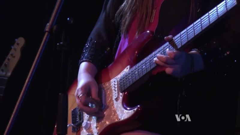Texas Teenager Rocks the Blues in New CD