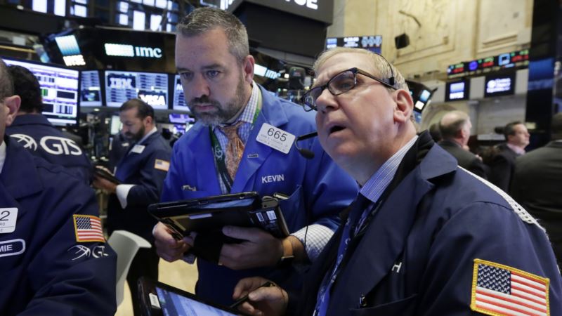 US Stocks Head Higher; Financial, Energy Sectors Bounce Back