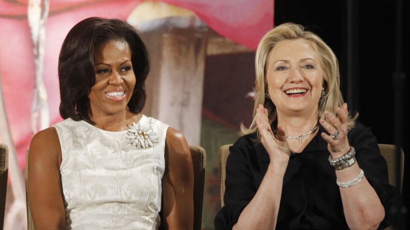 Clinton and Obama: First Ladies Form Political Odd Couple