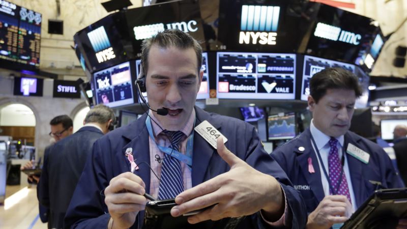 Major Indexes Hit Records as Post-election Rally Goes On
