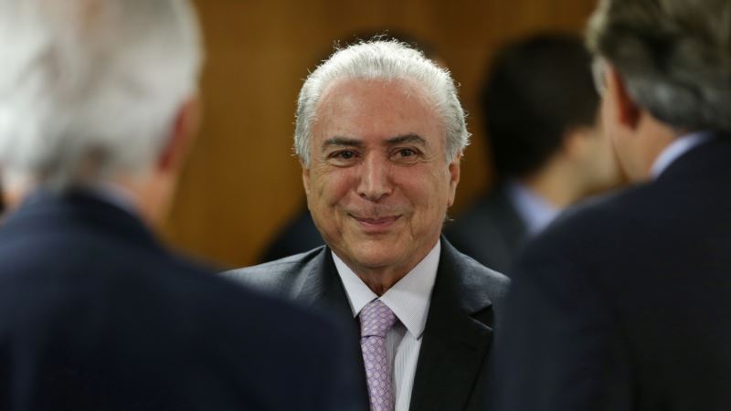 Temer Sees Turnaround for Brazilian Economy in 2017