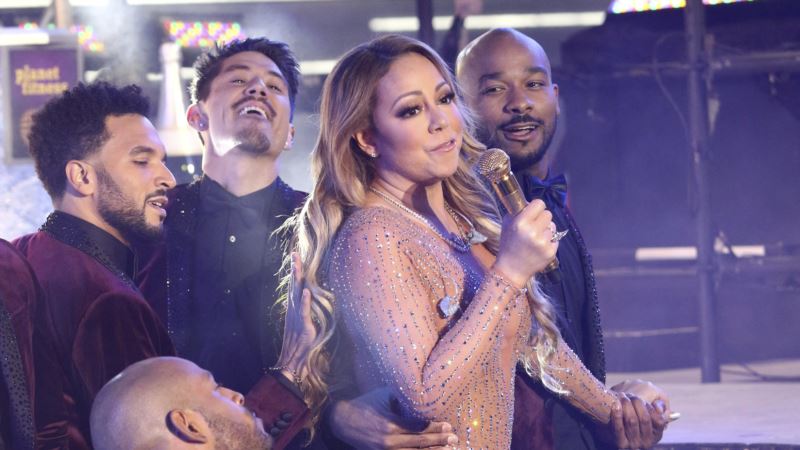 After New Year’s Eve Debacle, Mariah Carey Wishes For ‘More Headlines’