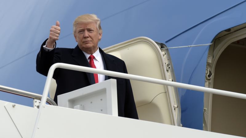 Trump Visits Boeing Plant Where Workers Rejected Union