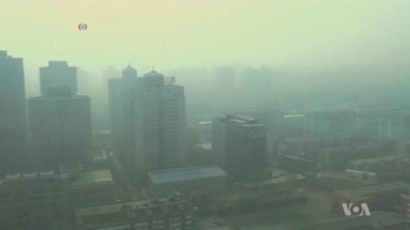Beijing Residents See Opportunity in Polluted Air