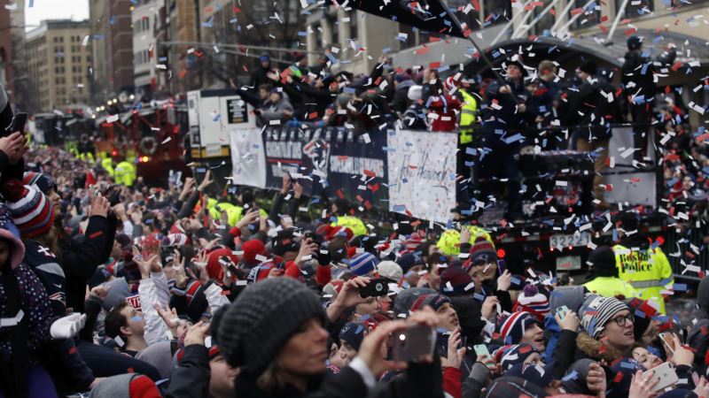 Snow, Confetti Mix as Boston Celebrates Patriots Super Bowl Win