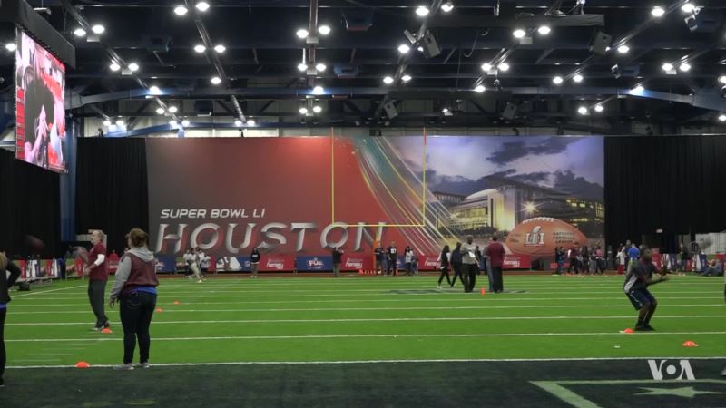Super Bowl Party Kicks Off in Houston, Texas