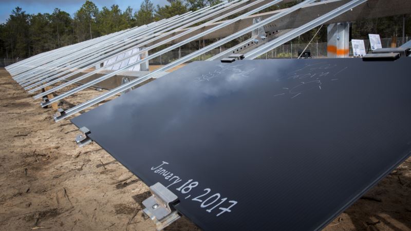 US Solar Soared in 2016, But Investors Still Leery