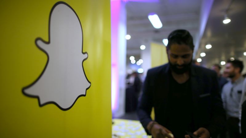 Snap Applies Lock-up to IPO Shares