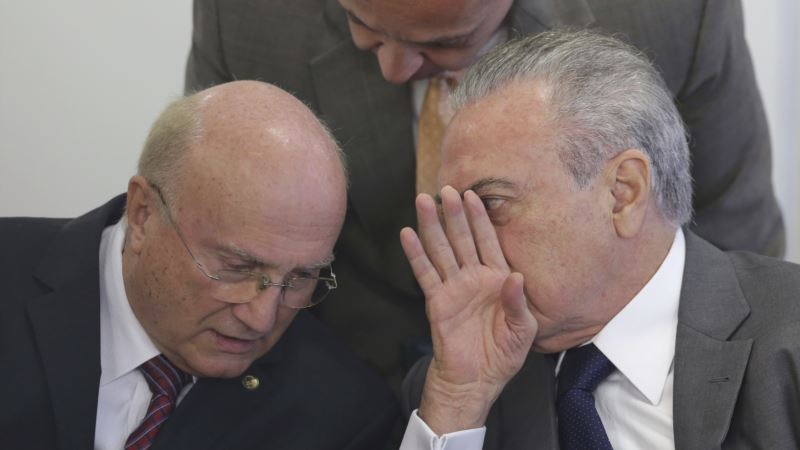 Ex-exec: Paid Millions in Bribes to Brazil President’s Party
