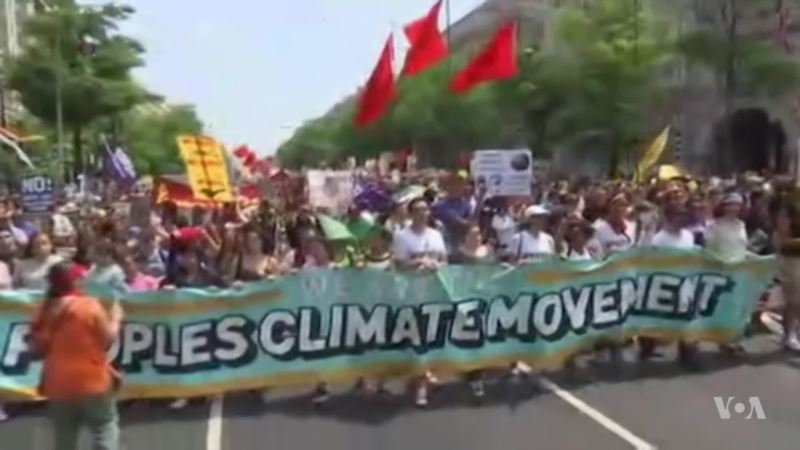 People’s Climate March Brings Thousands to Washington
