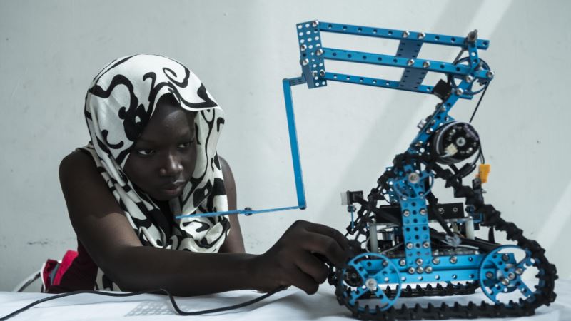 Robotics Contest for Youth Promotes Innovation in Africa