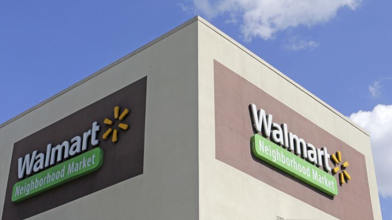 Wal-Mart’s Online Sales Surge, Tops 1Q Expectations