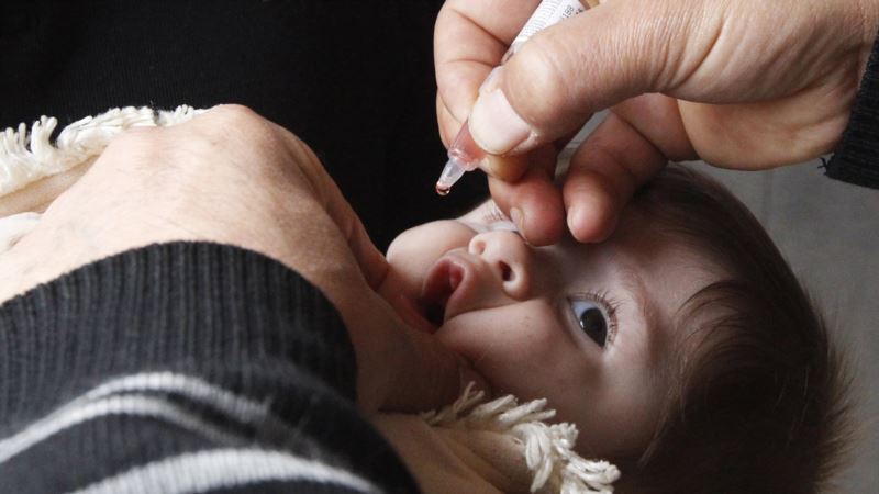 UN: Trucks Readied to Send Polio Vaccine For IS-Held Syria