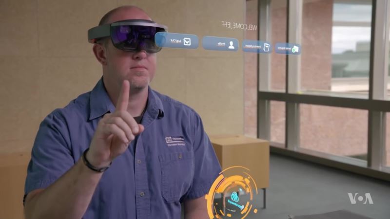 High-tech HoloLens Gets Down to Business