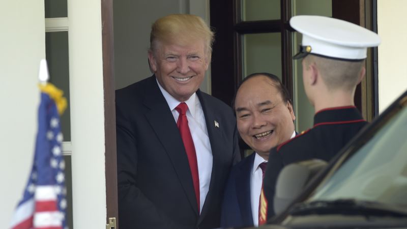 Trump Hails Deals Worth ‘Billions’ With Vietnam