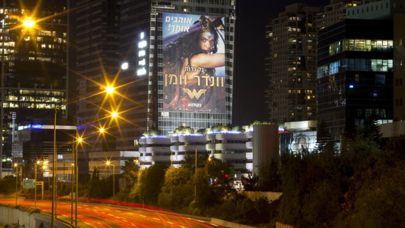 Israel’s in Love With Its Homegrown Wonder Woman Gal Gadot