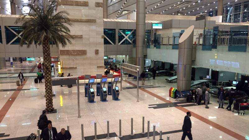 Cairo Airport to Screen Passengers from Sudan for Cholera