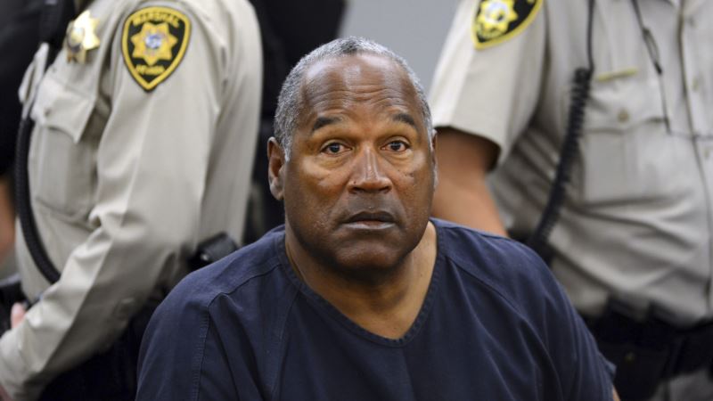 OJ Simpson Drawing World Attention During Plea for Freedom