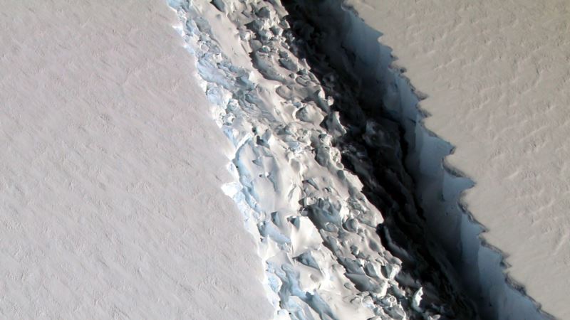 Scientists Say Massive Iceberg Broke Off Antarctica