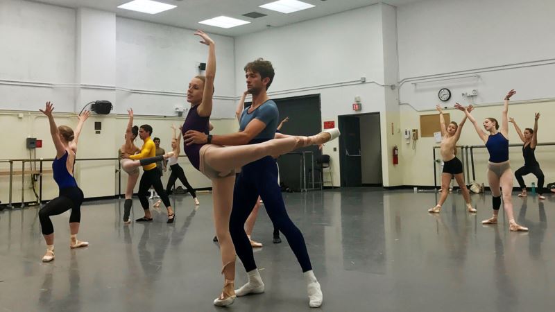 International Ballet Troupes Share Stage for 50th Year of ‘Jewels’