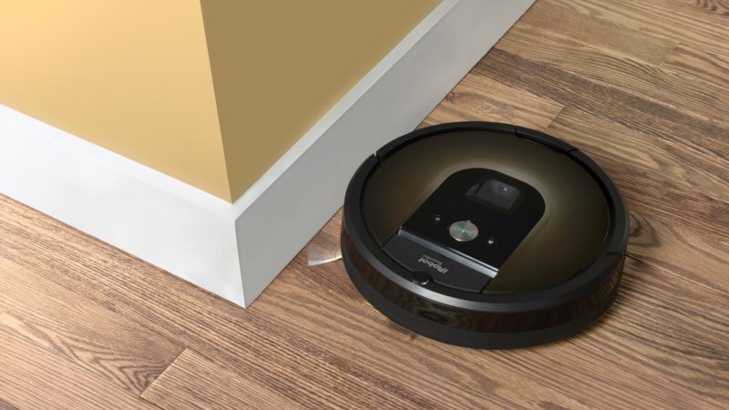 Roomba Vacuum Maker iRobot Betting Big on ‘Smart’ Home