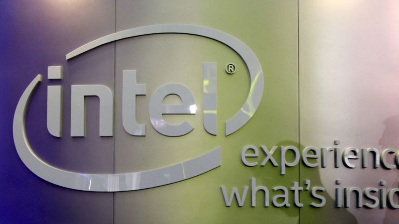 Intel Introduces New Chips in Bid for Data Center Business