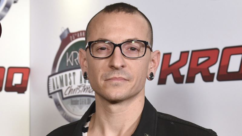 Linkin Park Frontman Chester Bennington Found Dead at 41