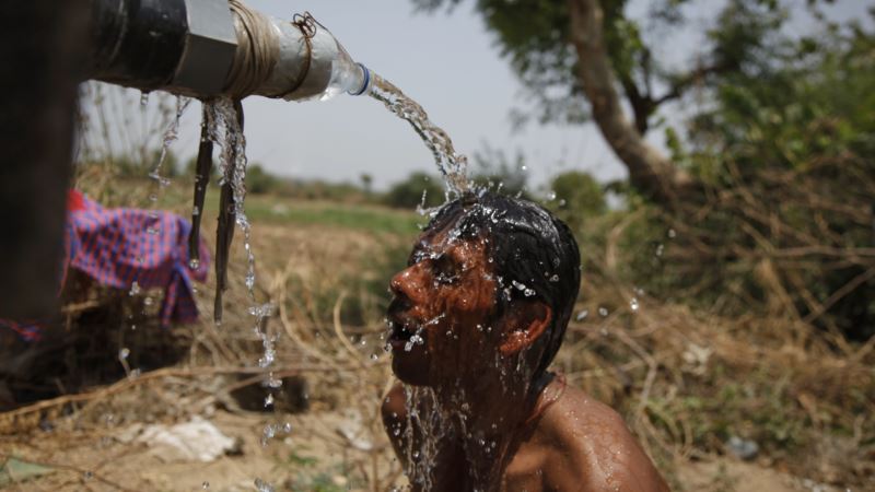 Report: Climate Change Contributing to Increased Suicide Rates Among Indian Farmers