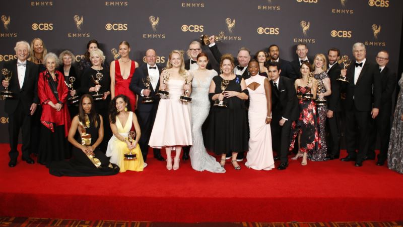 ‘The Handmaid’s Tale’ Wins Top Prize at Emmy Awards