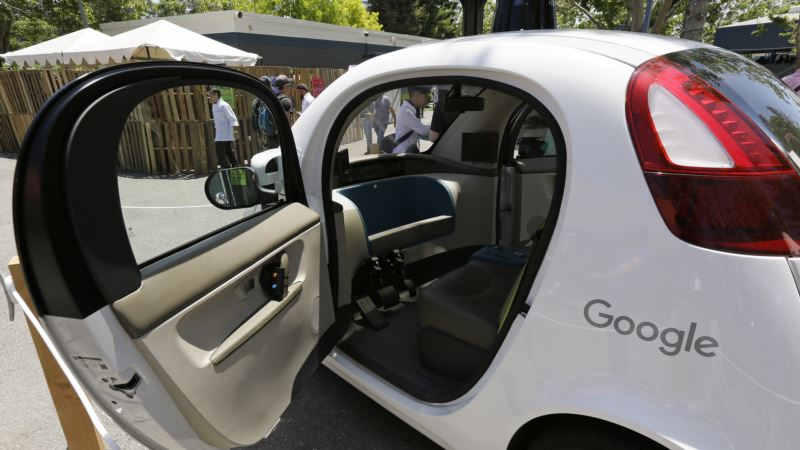 US Updates Self-driving Car Guidelines