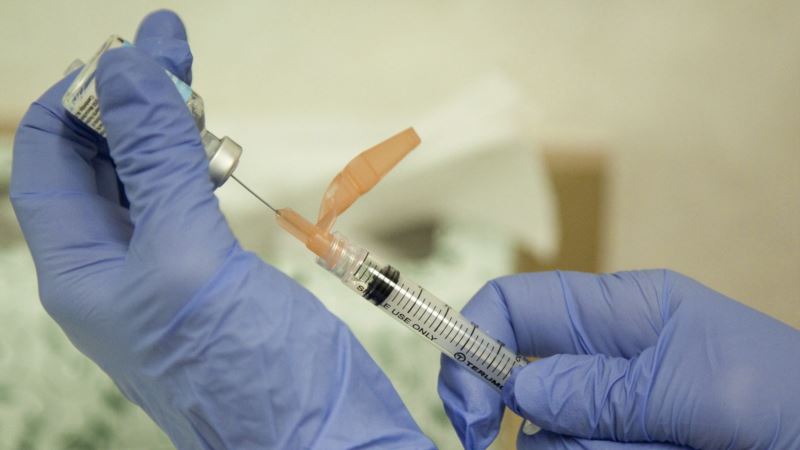 Study Prompts Call to Examine Flu Vaccine and Miscarriage