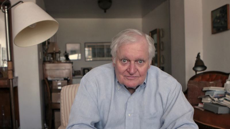 John Ashbery, Celebrated and Challenging Poet, Dies at 90