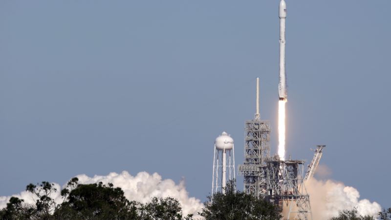 SpaceX Racks Up Another Rocket Launch, Its 16th This Year