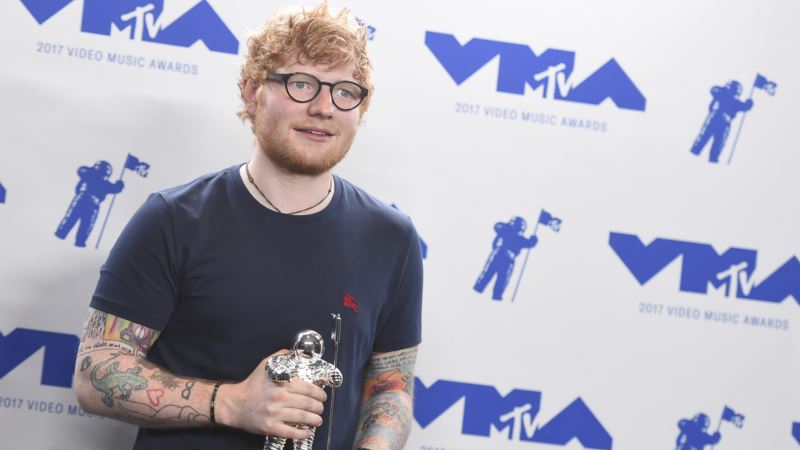 UK Singer Ed Sheeran Tells Fans of Bike Accident, Arm Injury