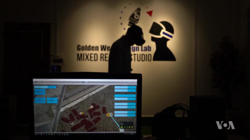 Cambodian Virtual Reality Helps Train Bomb-disposal Technicians