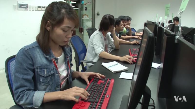 Vietnam’s Largest IT Company Touts Free Trade for Growth