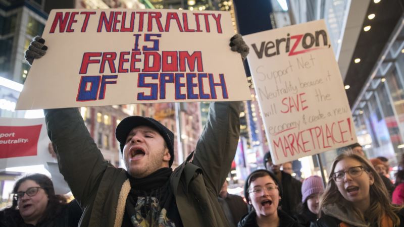 Net Neutrality Advocates Speak Up as FCC Set to Strike Down Rules