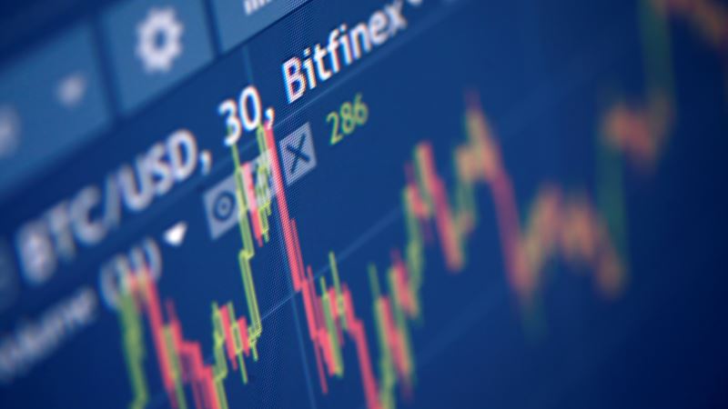 Cryptocurrency Exchanges Coinbase, Bitfinex Down
