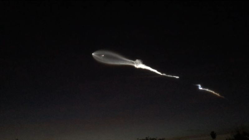 Rocket’s Arc Across California Sky Stops Traffic