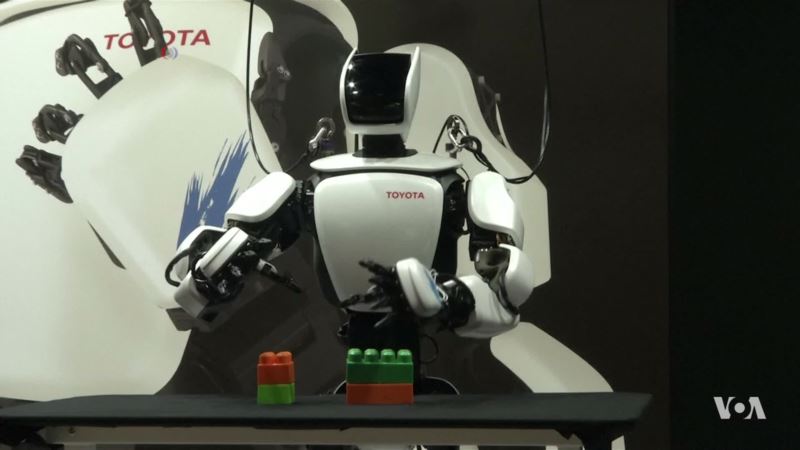 Toyota Unveils a New Robot That Mimics its Operator’s Movements